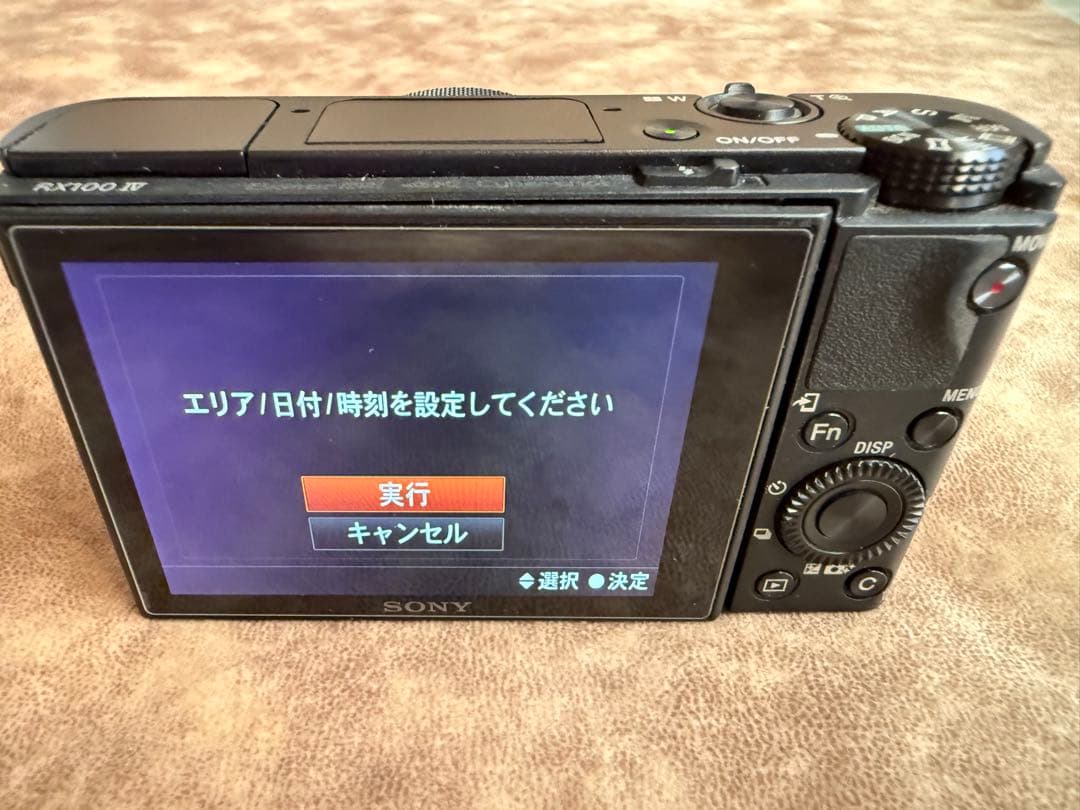 SONY　Cyber-shot　RX100M4
