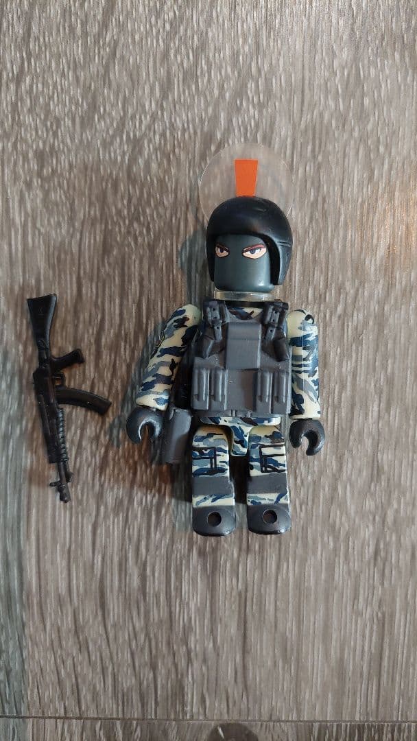 メタルギア　ベアブリック