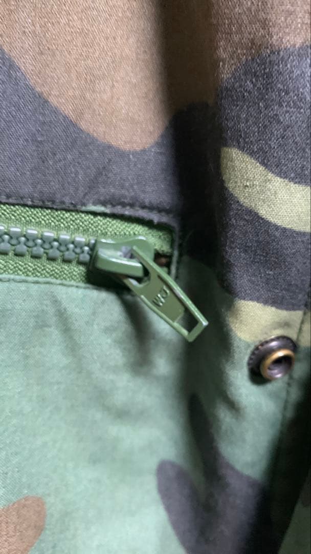 1990年代中国武装警察の上下制服　ベルト付き　迷彩服・パンツセット 緑系迷彩