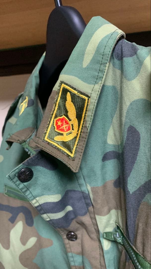 1990年代中国武装警察の上下制服　ベルト付き　迷彩服・パンツセット 緑系迷彩