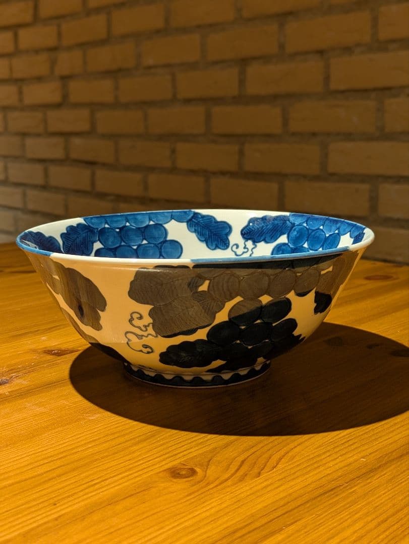 大明成化年製　葡萄　深皿　大鉢　明時代