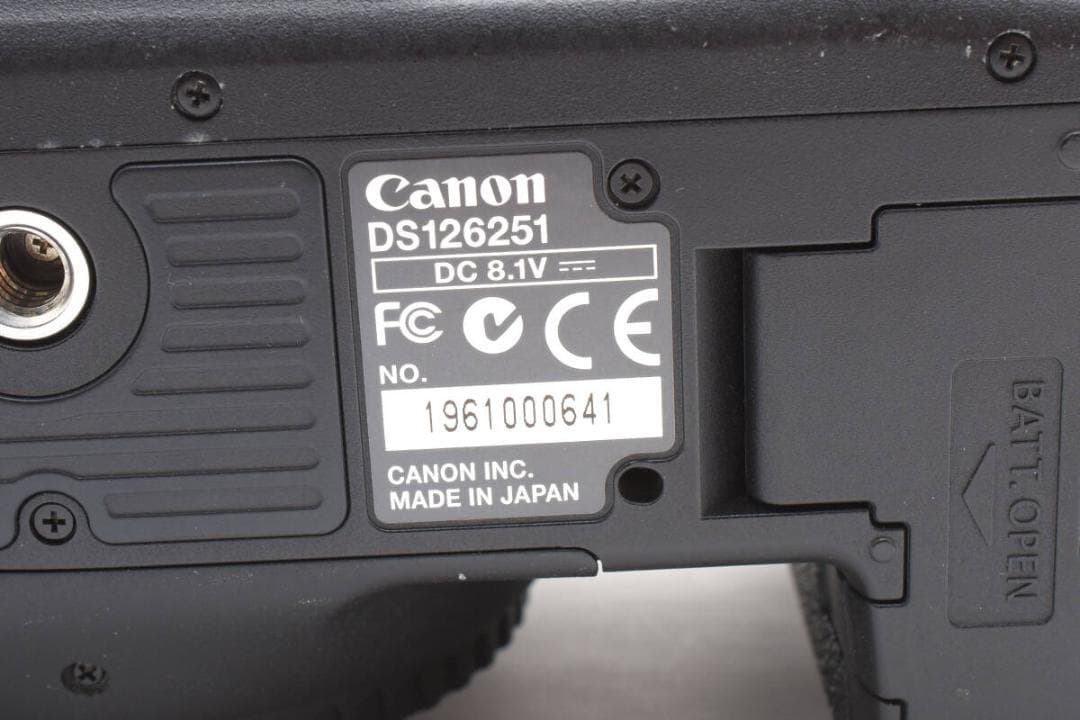 【極美品】 Canon キャノン EOS 7D ボディ【動作確認済】