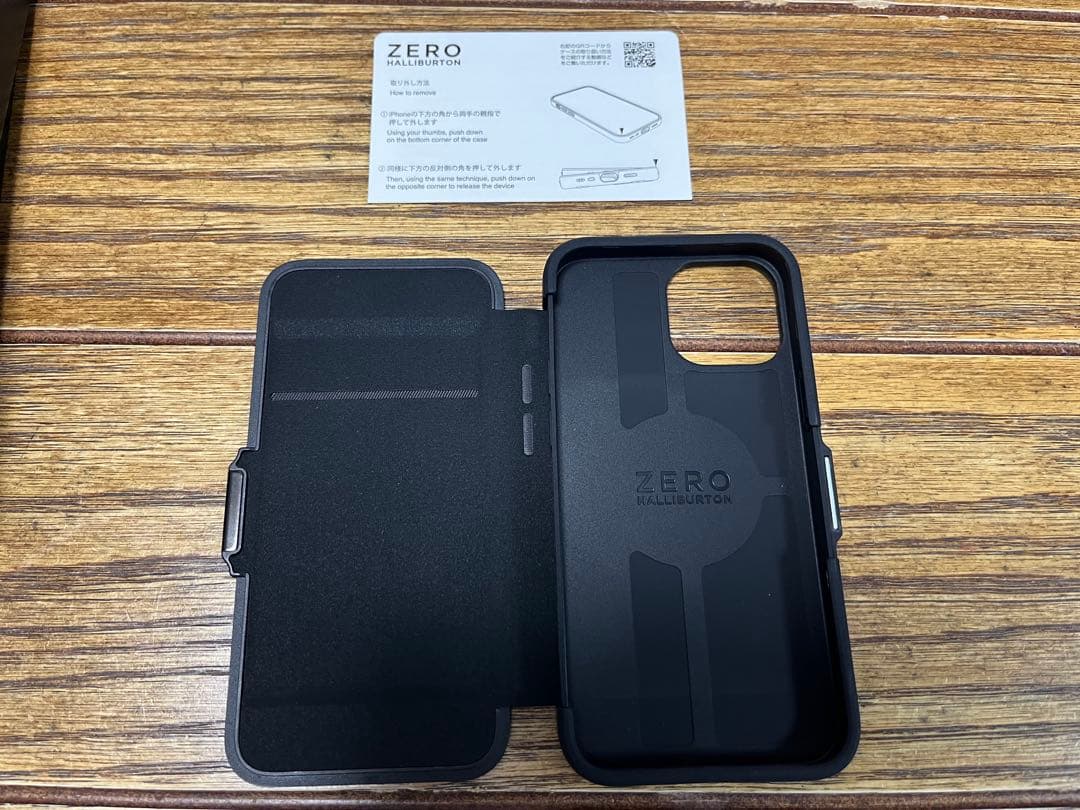 ゼロハリバートン 手帳型ケース マットブラック iPhone 13 mini