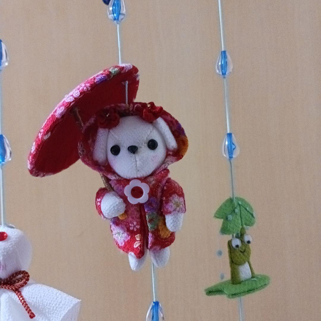 《いっちゃん様ご予約》★いちごちゃんの梅雨吊るし飾り★ちりめん細工