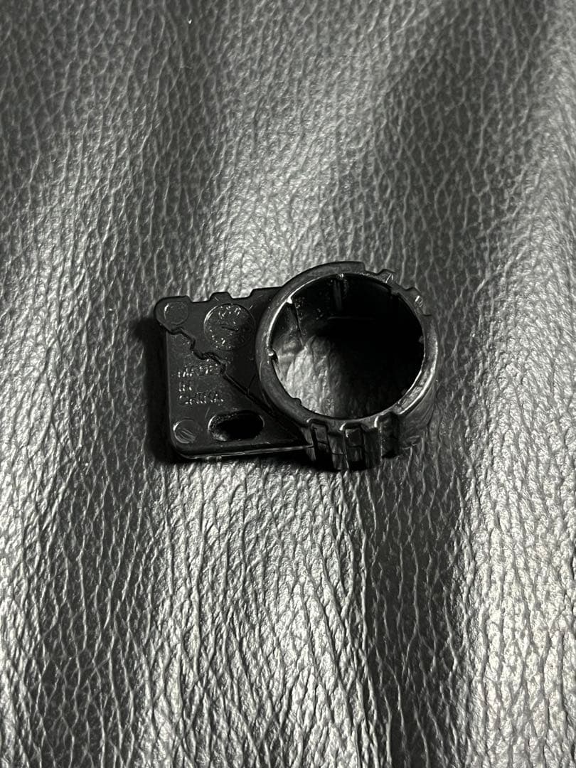 メルカリ便 メタルファイトベイブレード デュオウラヌス フェイスメタル