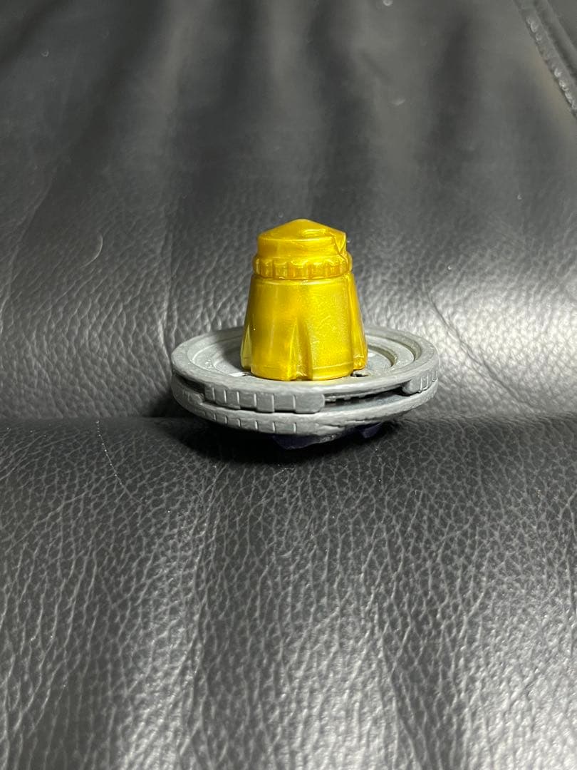 メルカリ便 メタルファイトベイブレード デュオウラヌス フェイスメタル