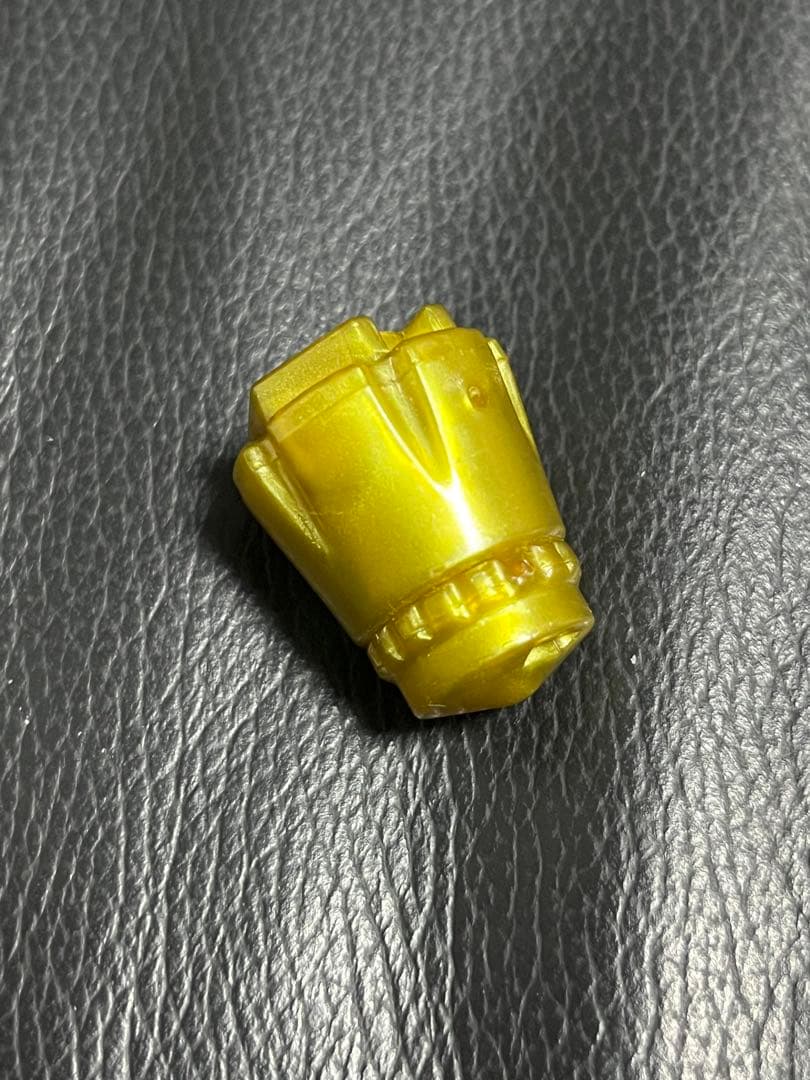 メルカリ便 メタルファイトベイブレード デュオウラヌス フェイスメタル