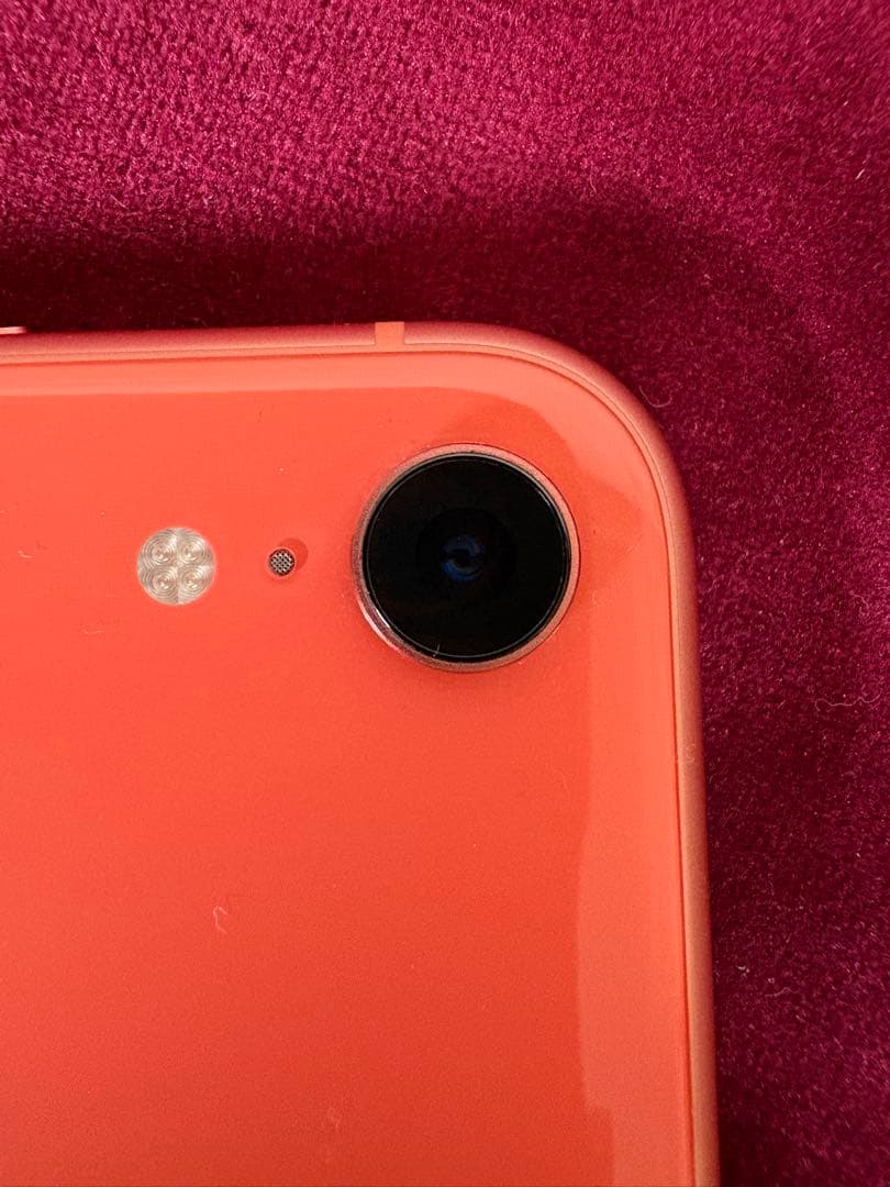 iPhone XR 64GB 88% 未使用ケーブル・アダプター/おまけ付き