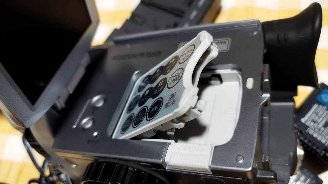 撮影再生ダビングOK Panasonic　NV-GS100 ★付属品多数★大画面