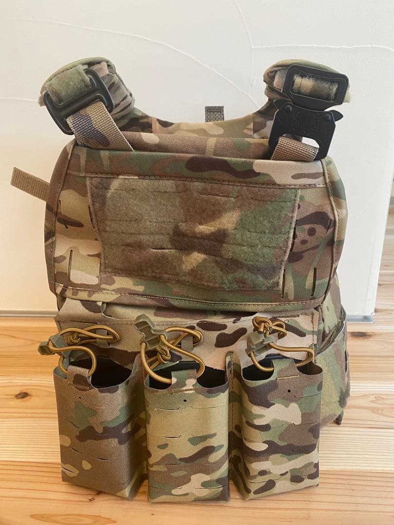 fcpc v5 プレートキャリア　レプリカ