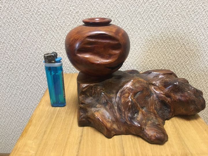 ☆屋久杉の壺と敷台☆