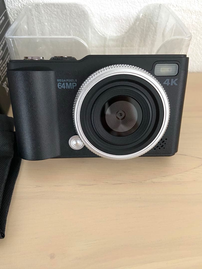 6400万画素 4Kデジタルカメラ