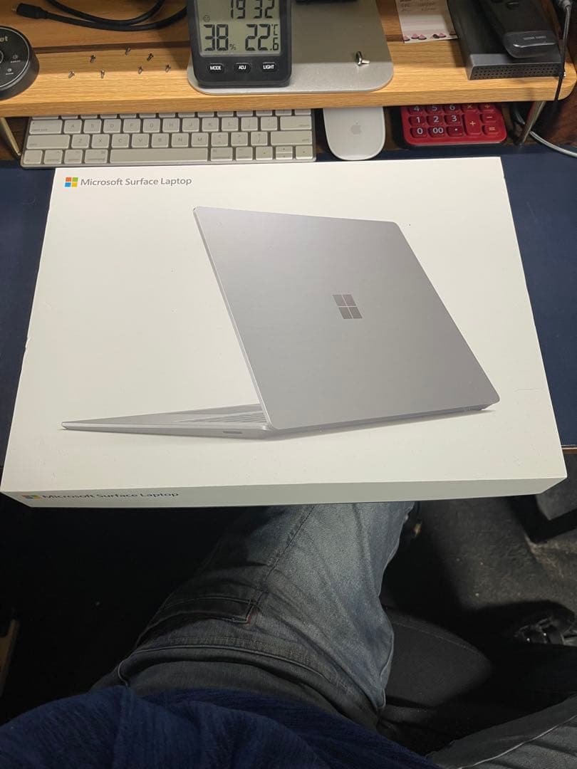 Surface Laptop 3 15インチ 8GB 256GB ブラック