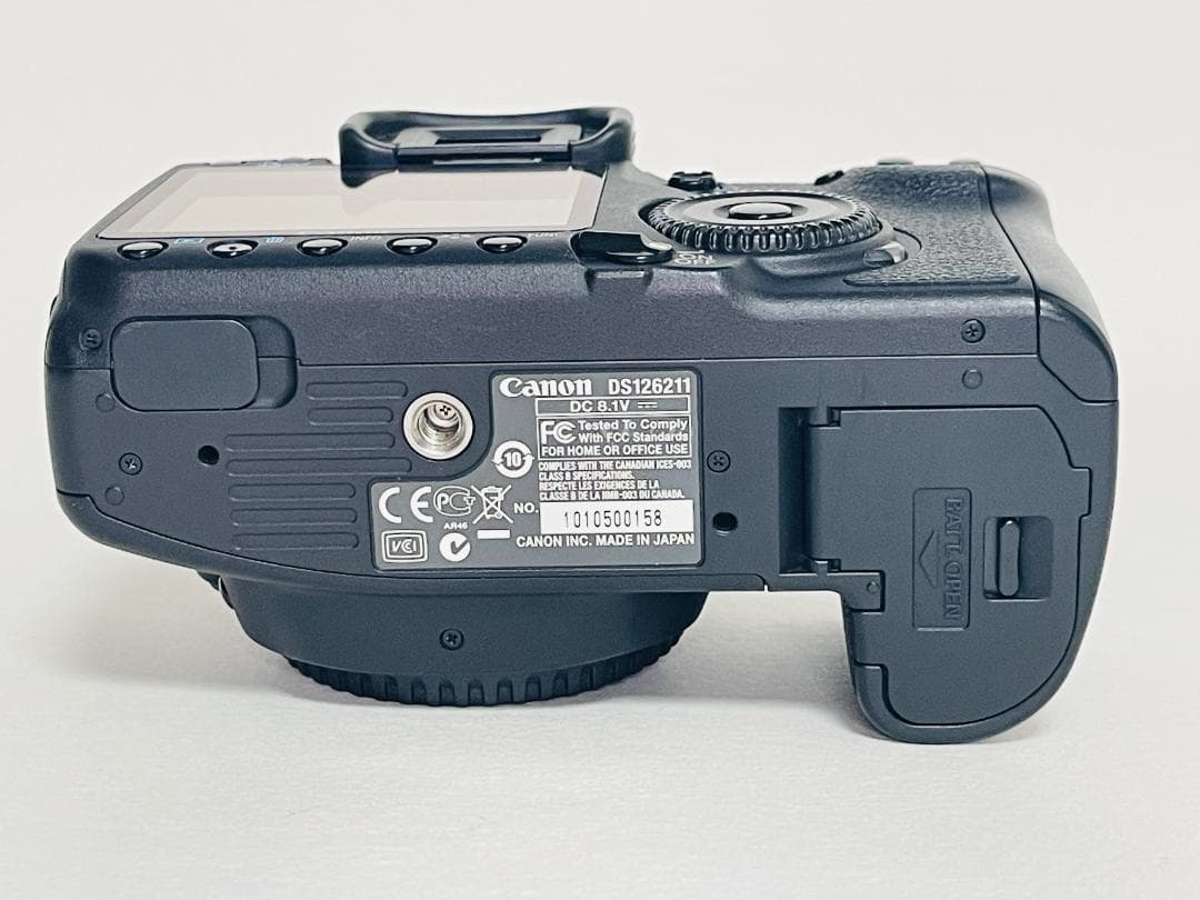 ★ショット数 7,618回★ CANON キャノン EOS 50D 付属品付