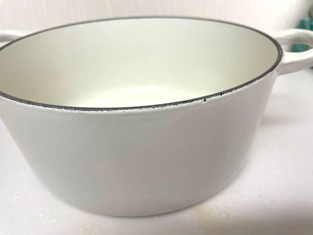 Le Creuset ルクルーゼ　ココットロンド　22cm 両手鍋　鍋