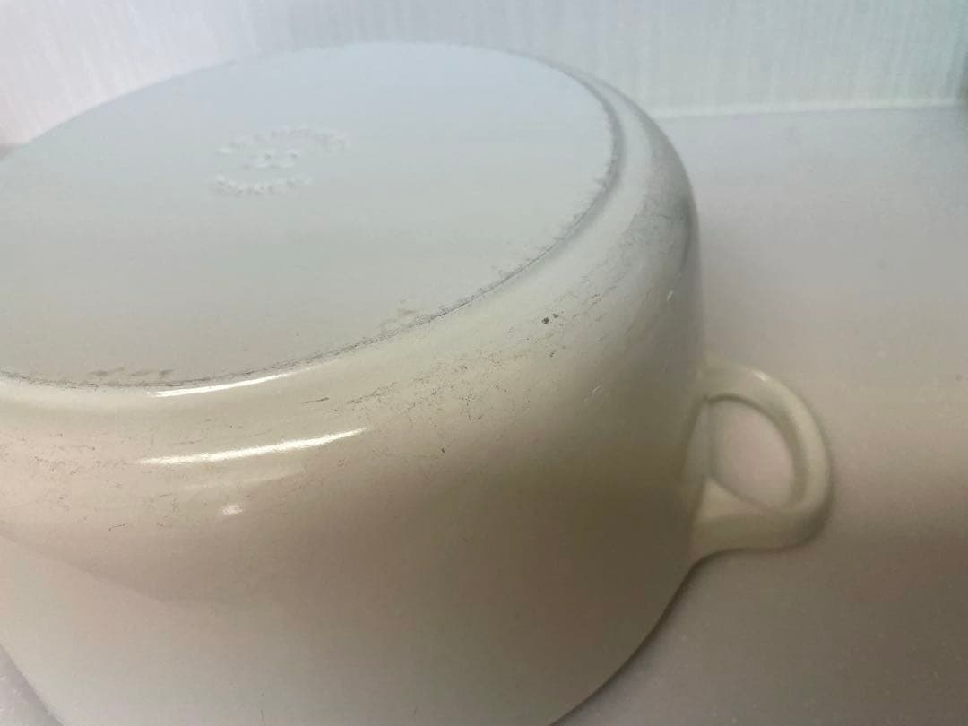 Le Creuset ルクルーゼ　ココットロンド　22cm 両手鍋　鍋