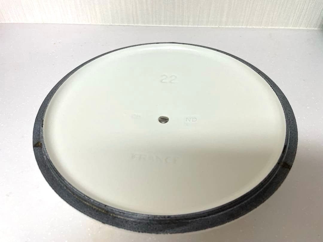 Le Creuset ルクルーゼ　ココットロンド　22cm 両手鍋　鍋