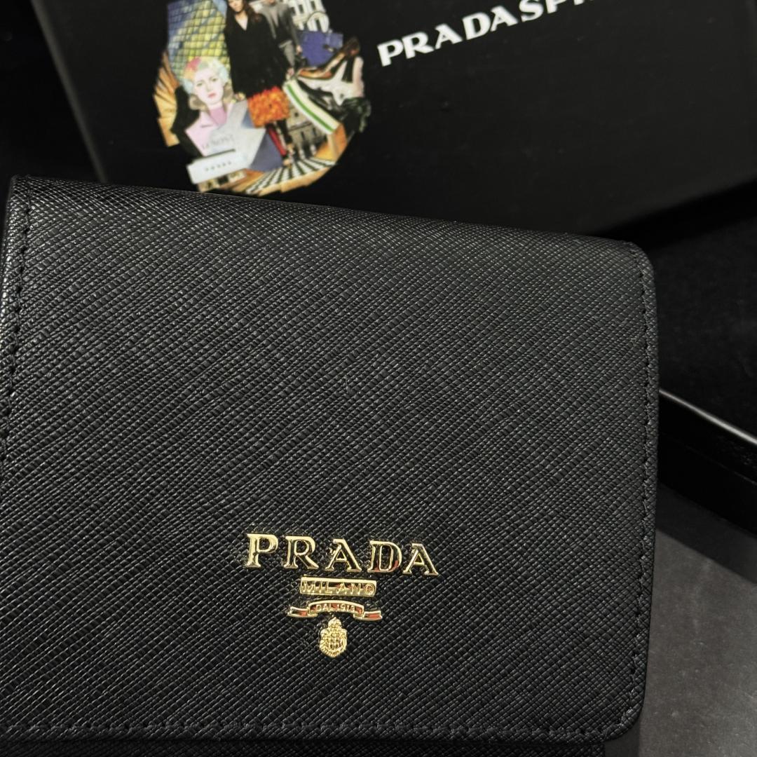 PRADA プラダ 三つ折り財布 ブラック