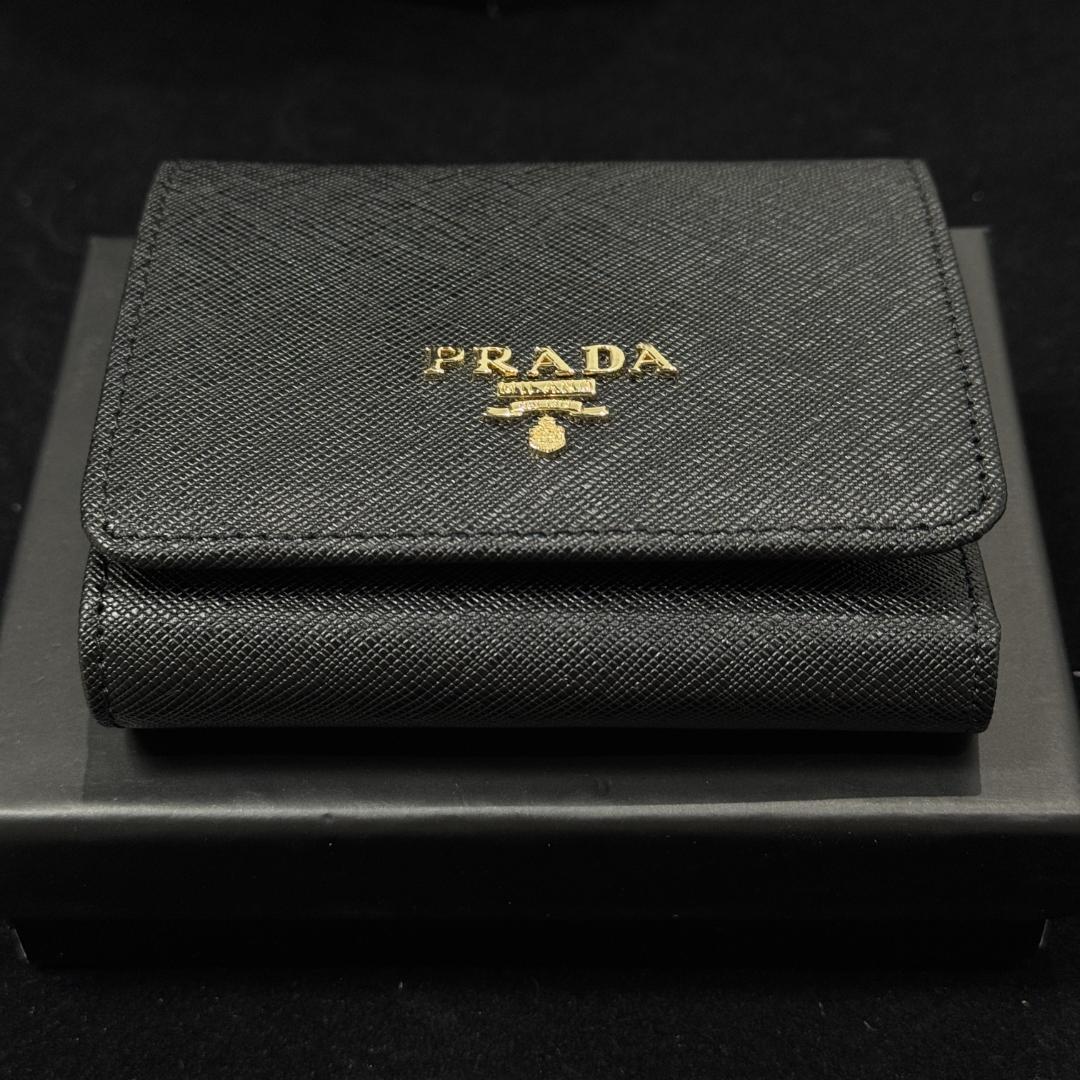 PRADA プラダ 三つ折り財布 ブラック