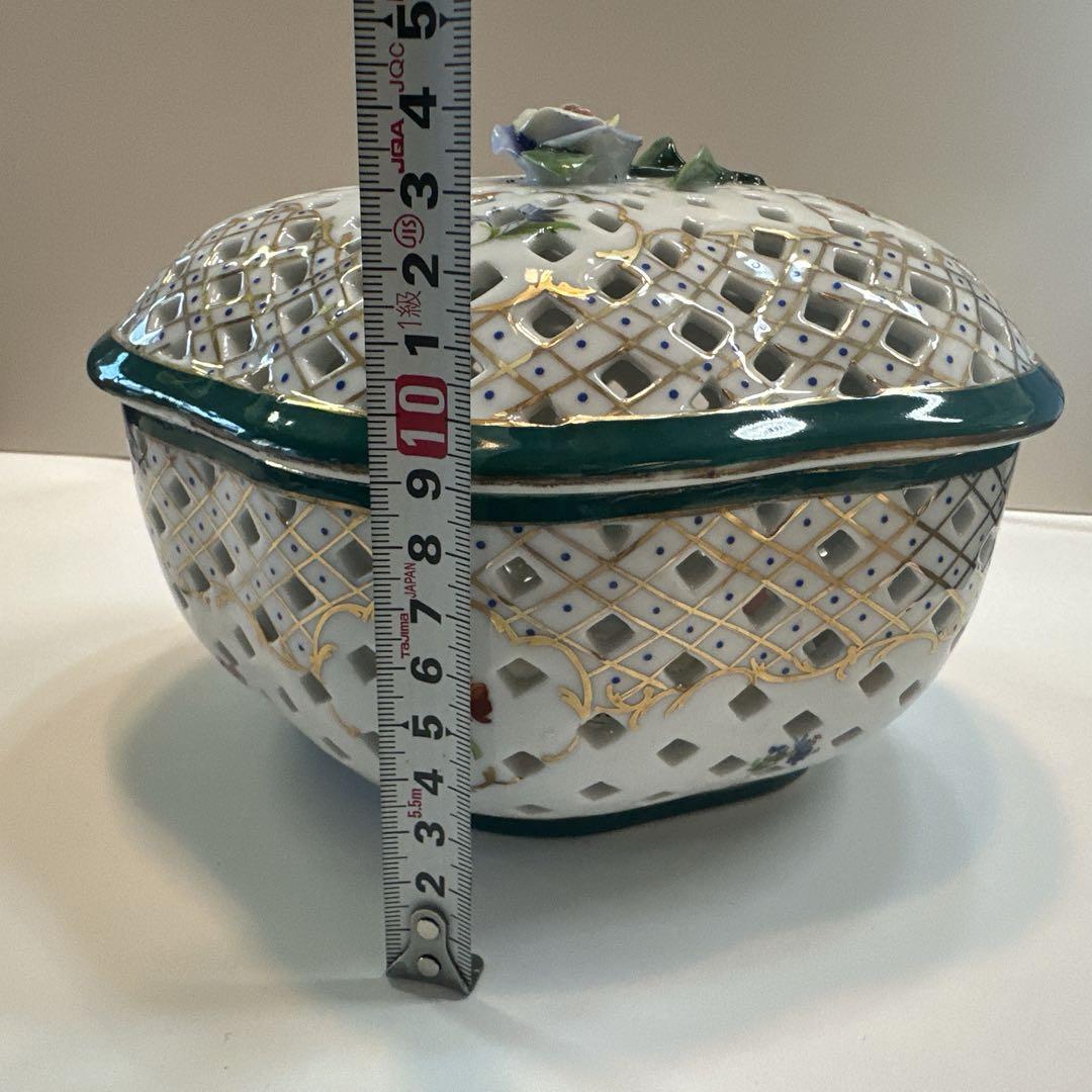 ボンボニエール　お菓子入れ　大きめサイズ　(小さめサイズも別出品あり)