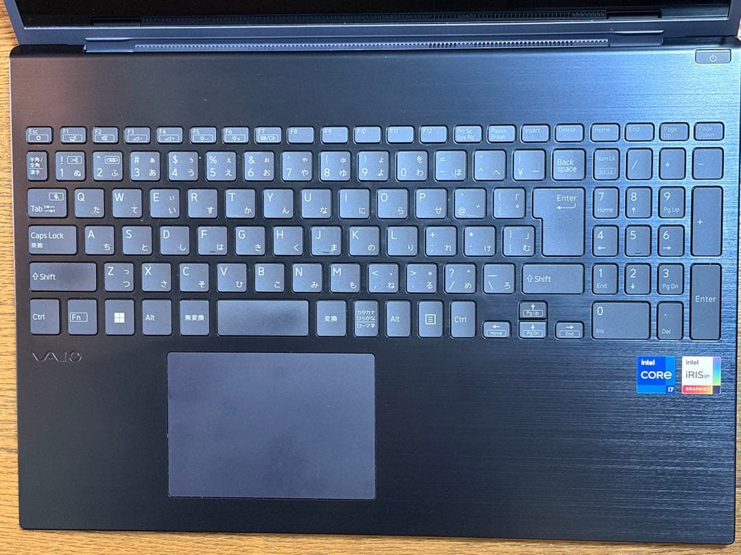 美品VAIO Core i7 Win11、16GBメモリ、SSD1TB、画面16