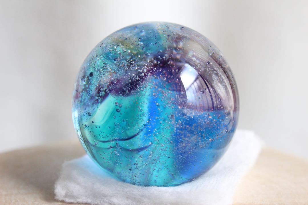 シエラネバダ産アンダラクリスタル　スフィア　マルチカラー　ブルー系