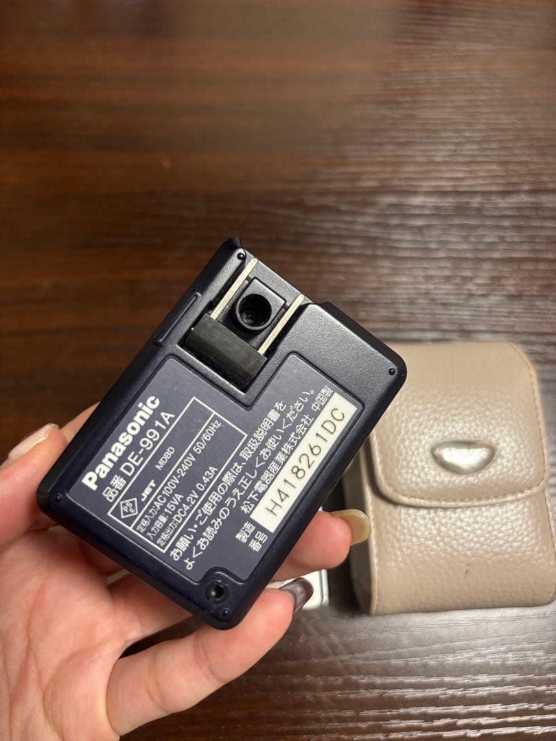 Panasonic Lumix コンパクトデジタルカメラ 本体と付属品