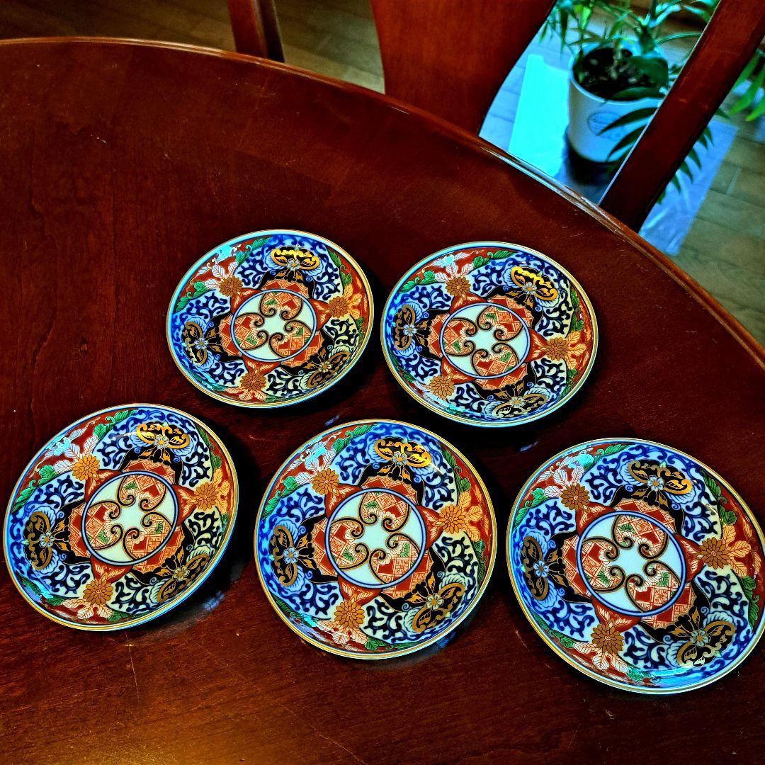 有田焼　其泉窯　金彩古伊万里　金縁　染錦　小皿揃 　銘々皿　見込地紋　賞美堂