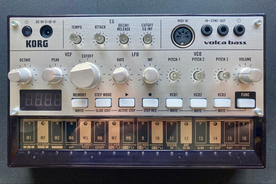 KORG volca bass アナログベースマシン