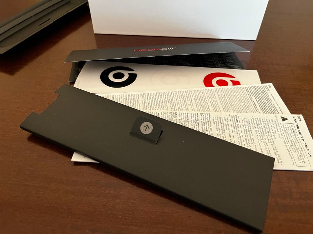 10月いっぱいで掲載終了Beatsワイヤレススピーカー ホワイBluetooth