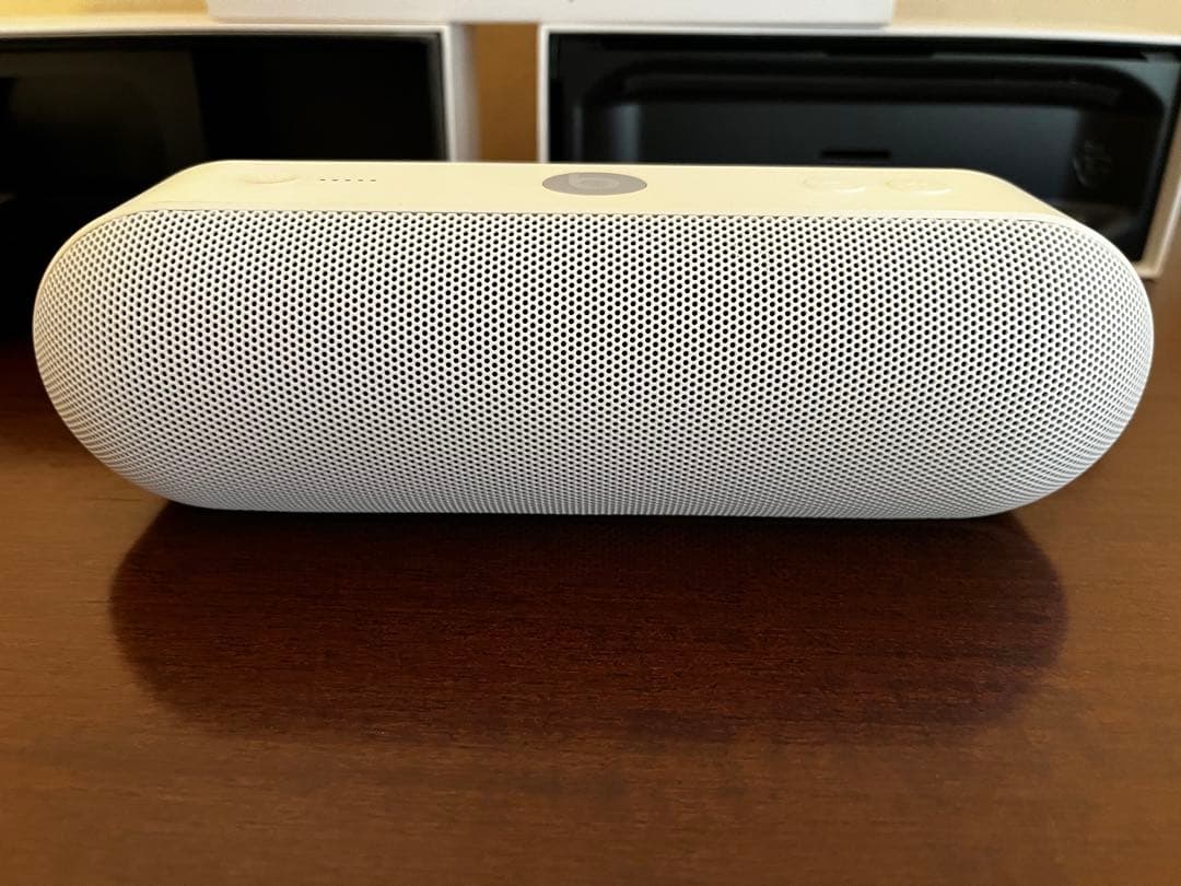 10月いっぱいで掲載終了Beatsワイヤレススピーカー ホワイBluetooth