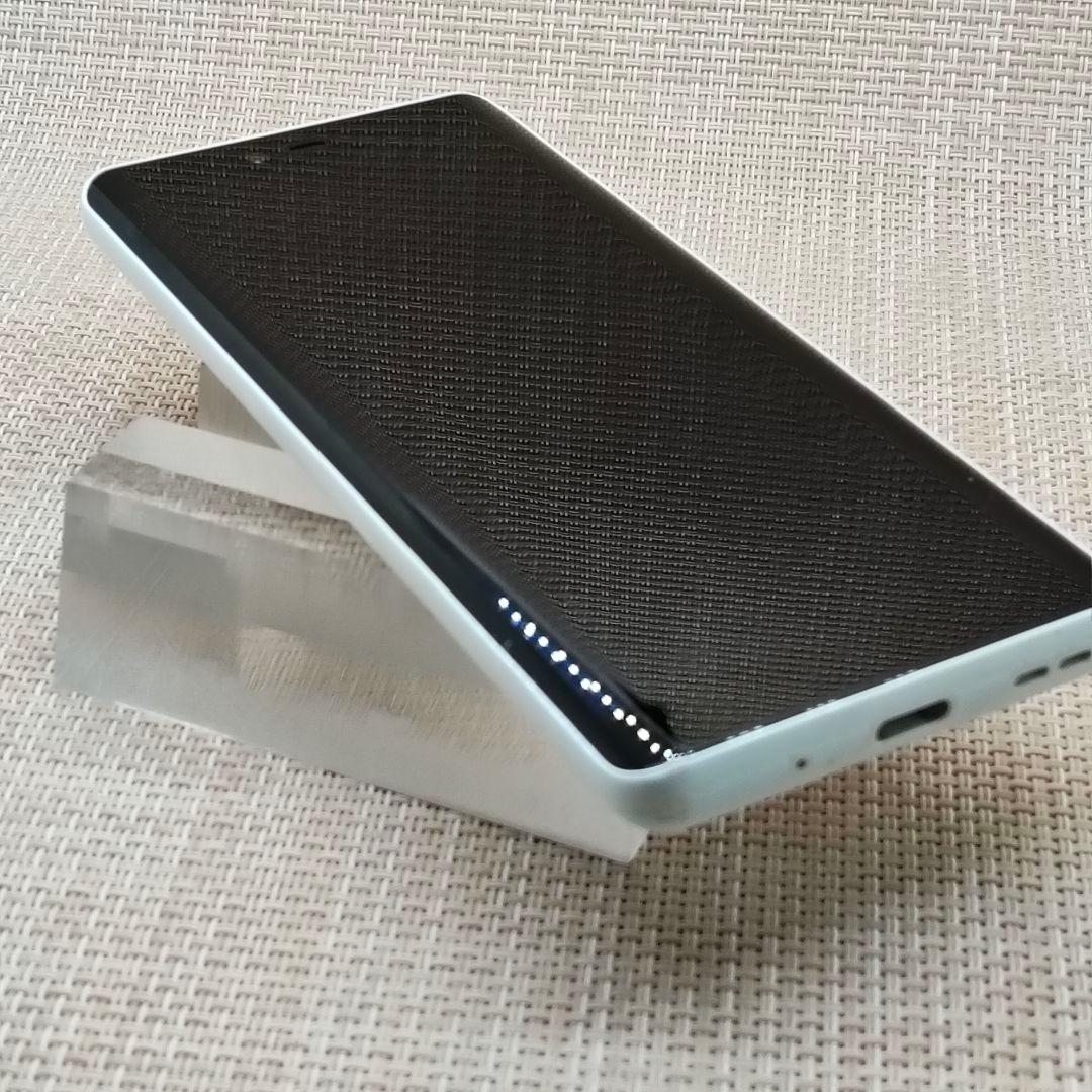 ➁Rakuten Hand 5G P780 ホワイト　128GB SIMフリー
