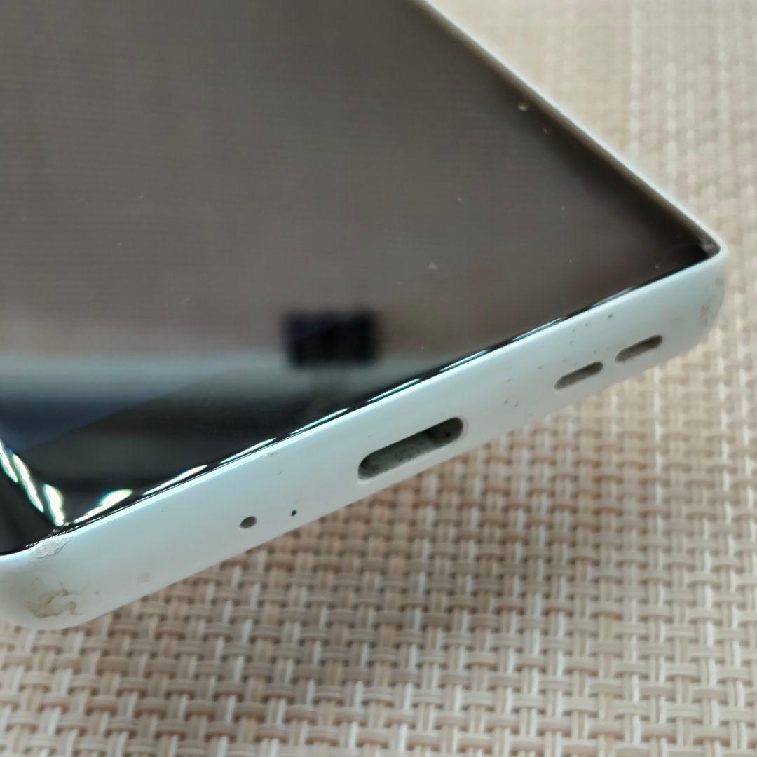 ➁Rakuten Hand 5G P780 ホワイト　128GB SIMフリー