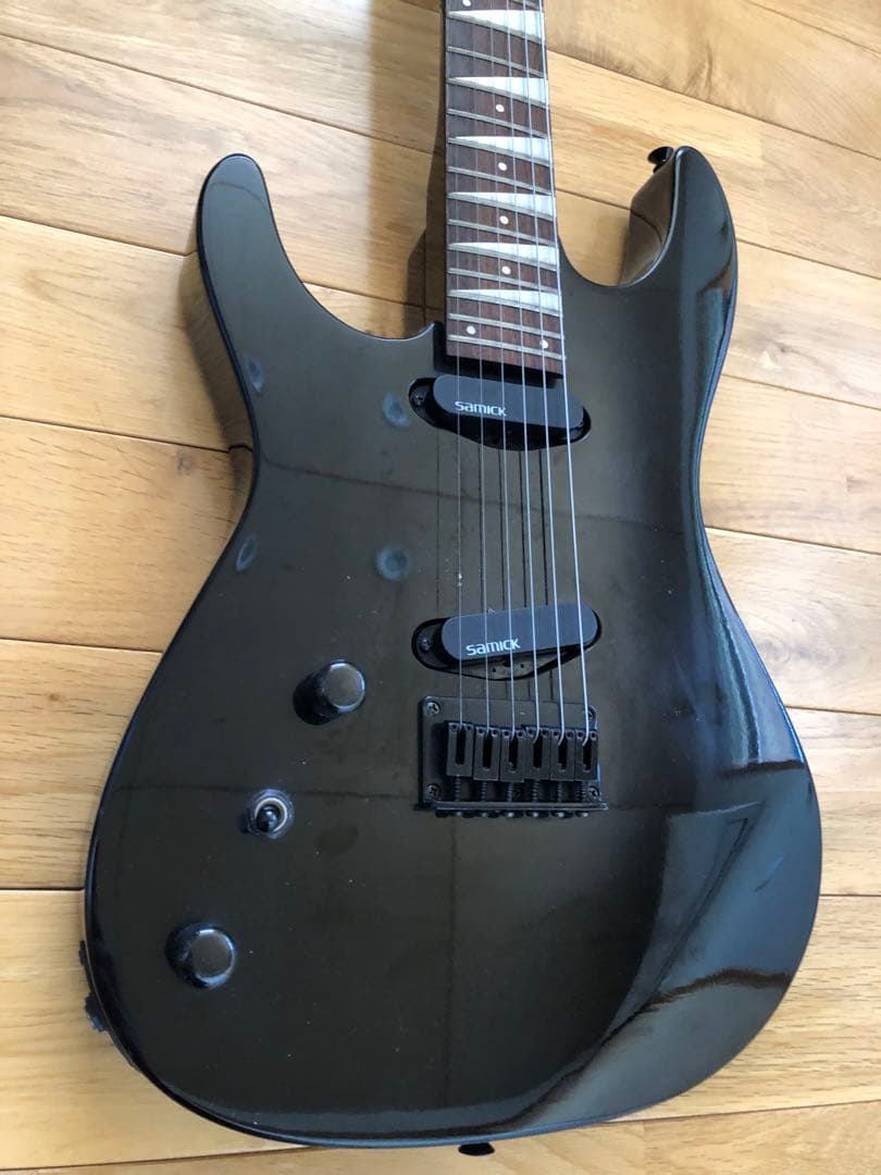 【送料無料】サミック　samick エレキギター レフティ