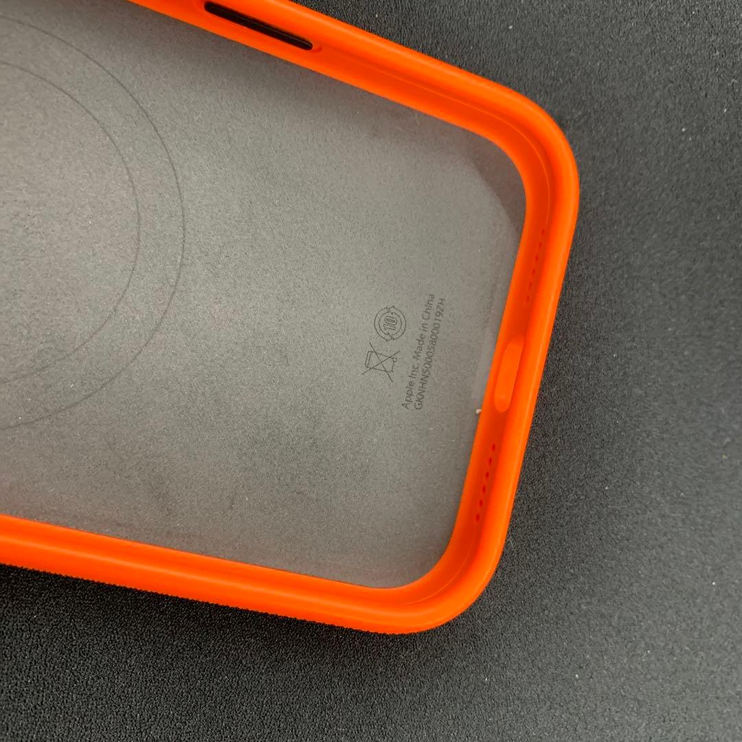 beats オレンジ iPhone17promax ケース apple購入品