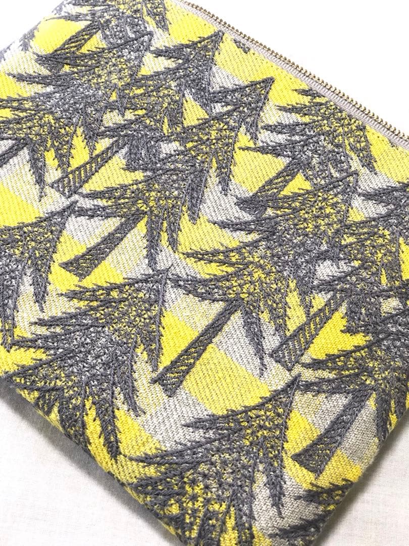 【受注製作】ミナペルホネンランドシアター イエロー フラットポーチ