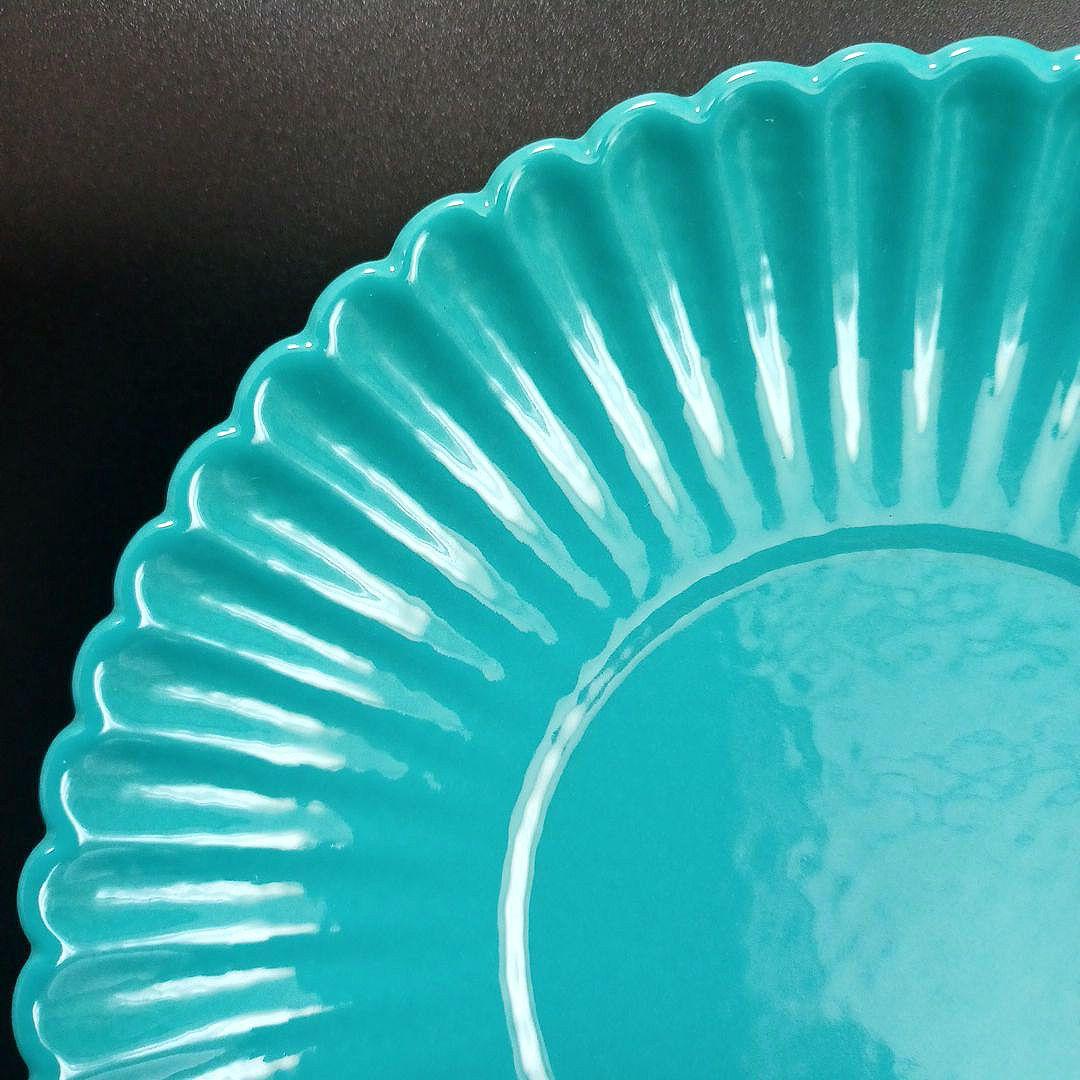 紅釉天藍釉菊口皿一対　中国古美術