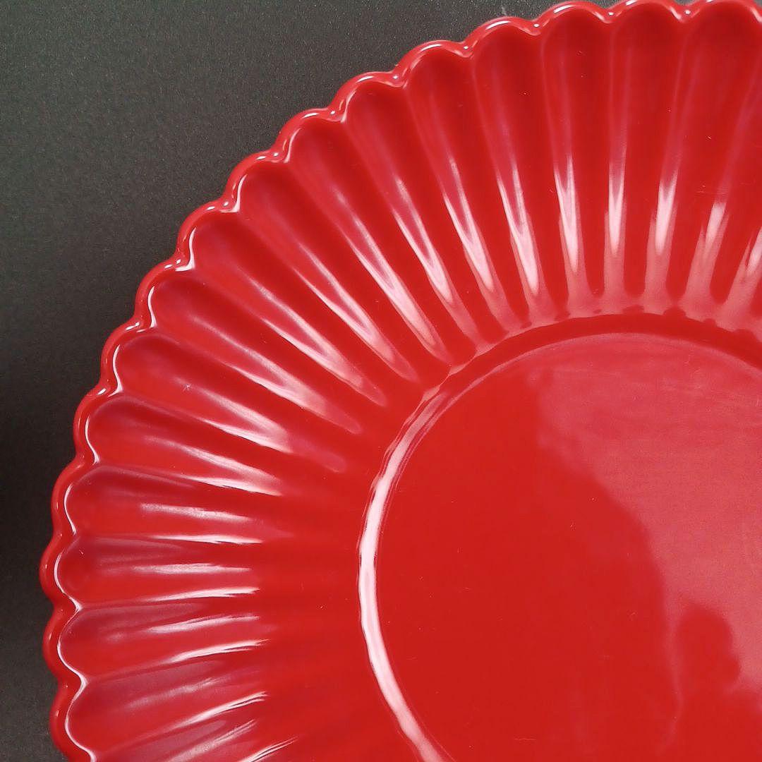 紅釉天藍釉菊口皿一対　中国古美術