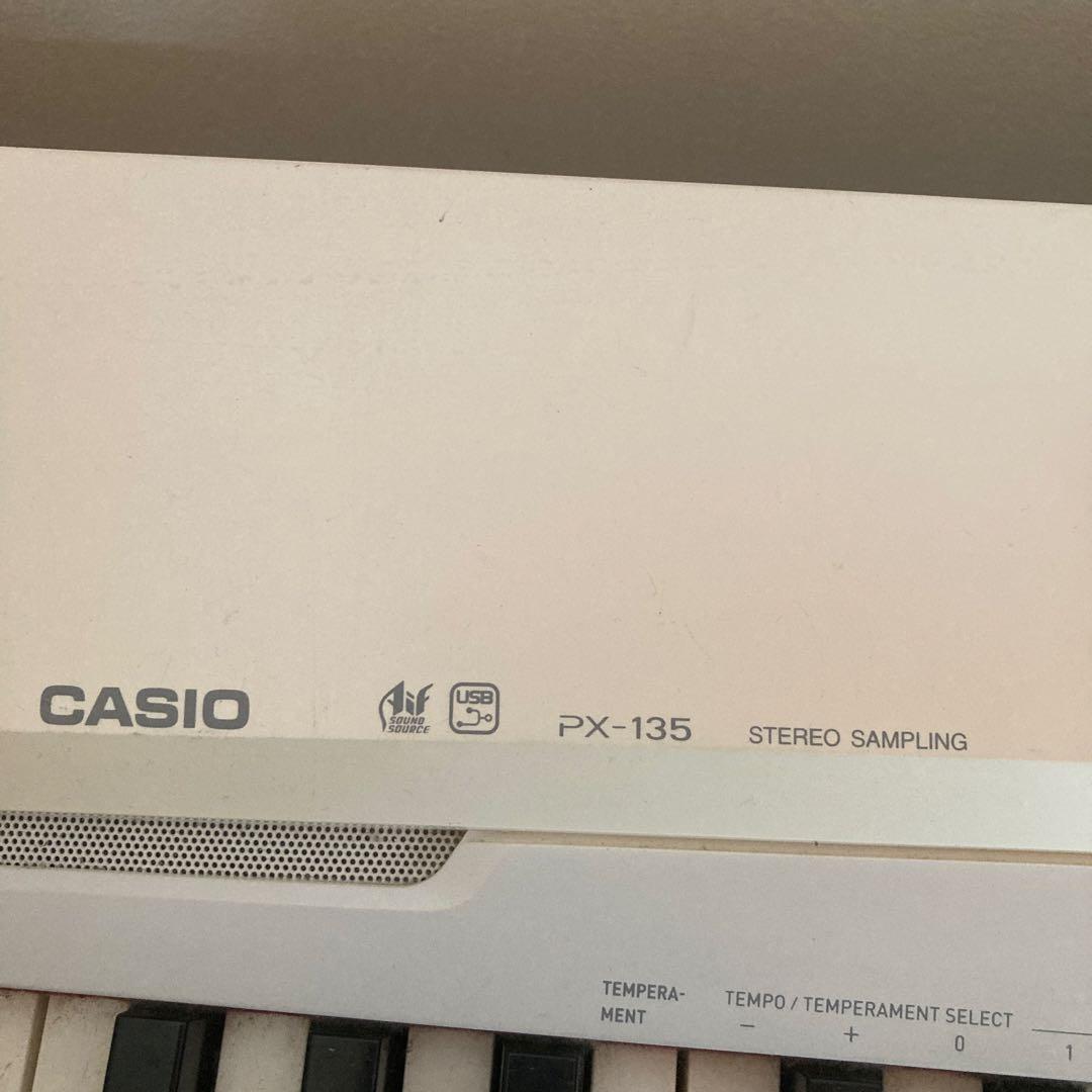CASIO PX-135 Privia ホワイト電子ピアノ 多機能　白