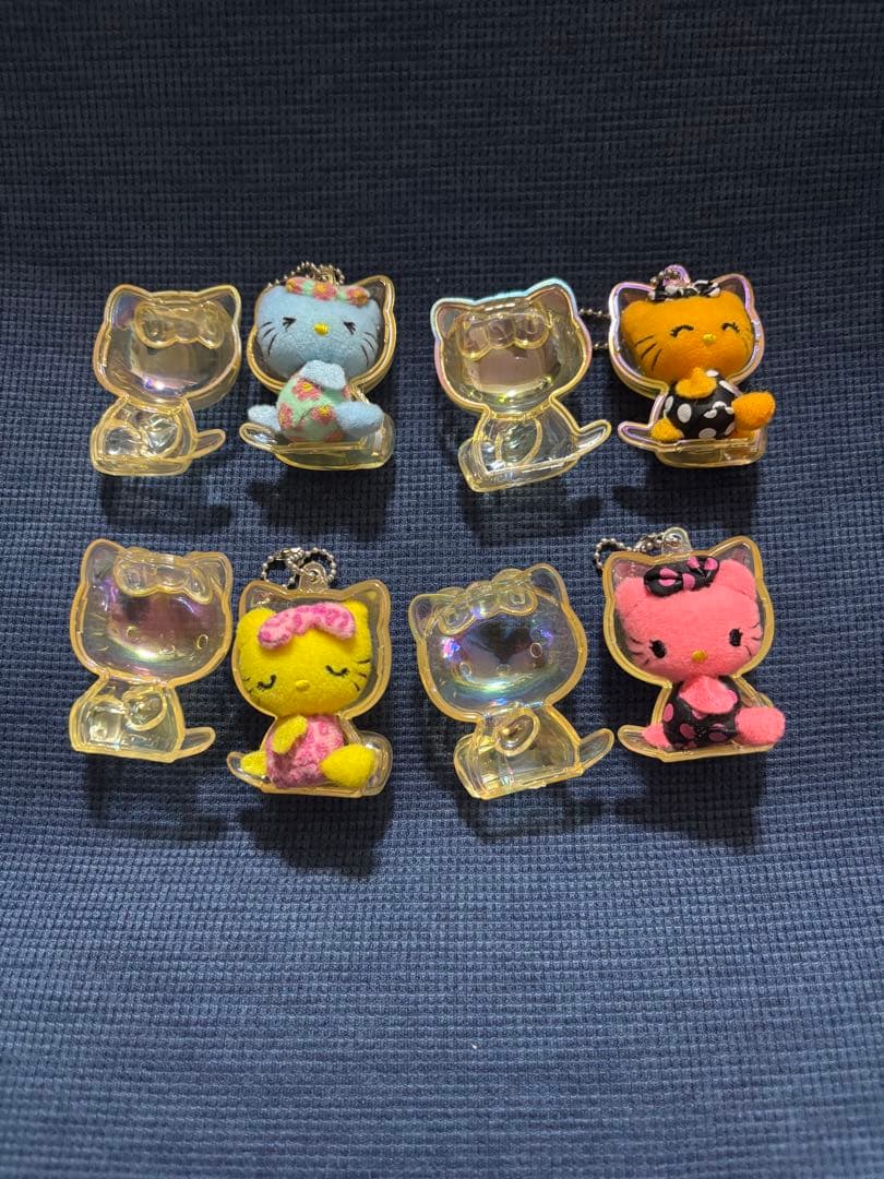 d*0様 【ハローキティ】レア 平成レトロ キティ カプセル キーホルダー