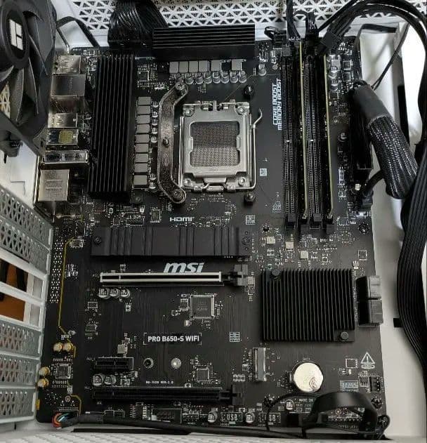 MSI PRO B650-S WIFI マザーボード【最終値下げ】