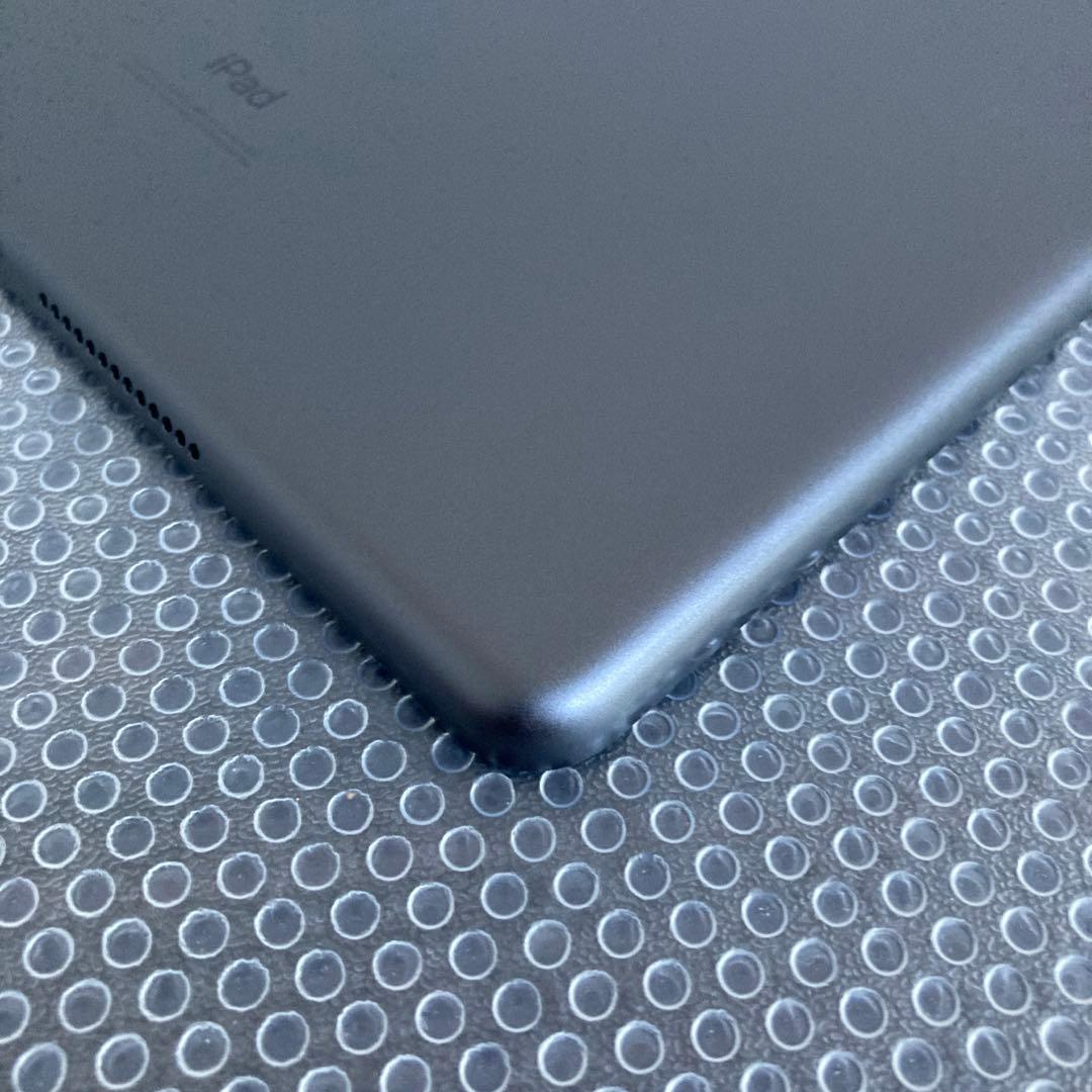 3244【早い者勝ち】iPad7 第7世代 32GB WIFIモデル☆