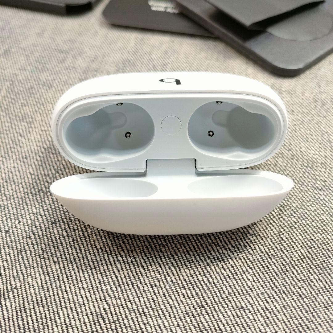 美品 Beats Studio Buds 白 付属品完備