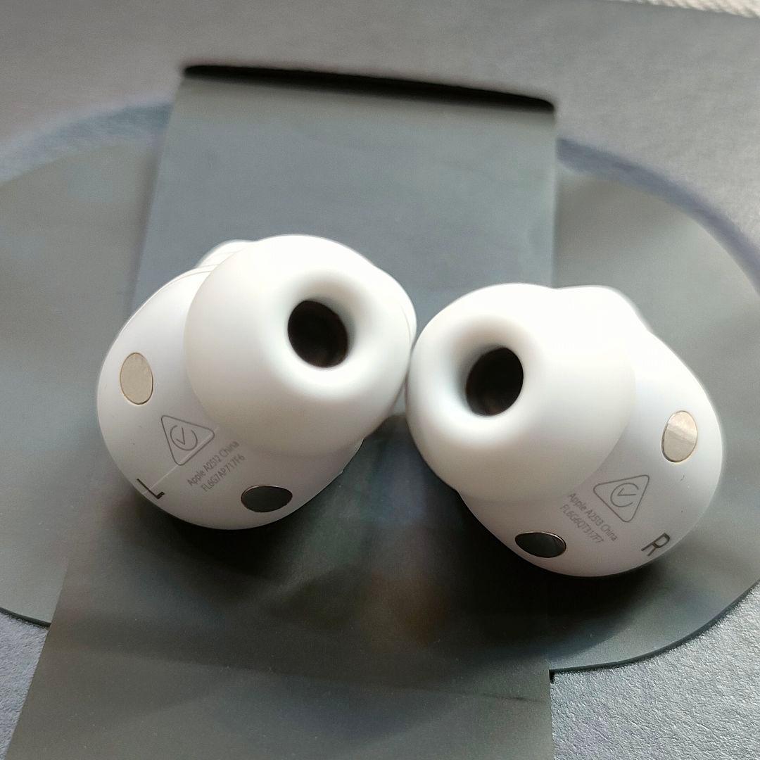 美品 Beats Studio Buds 白 付属品完備