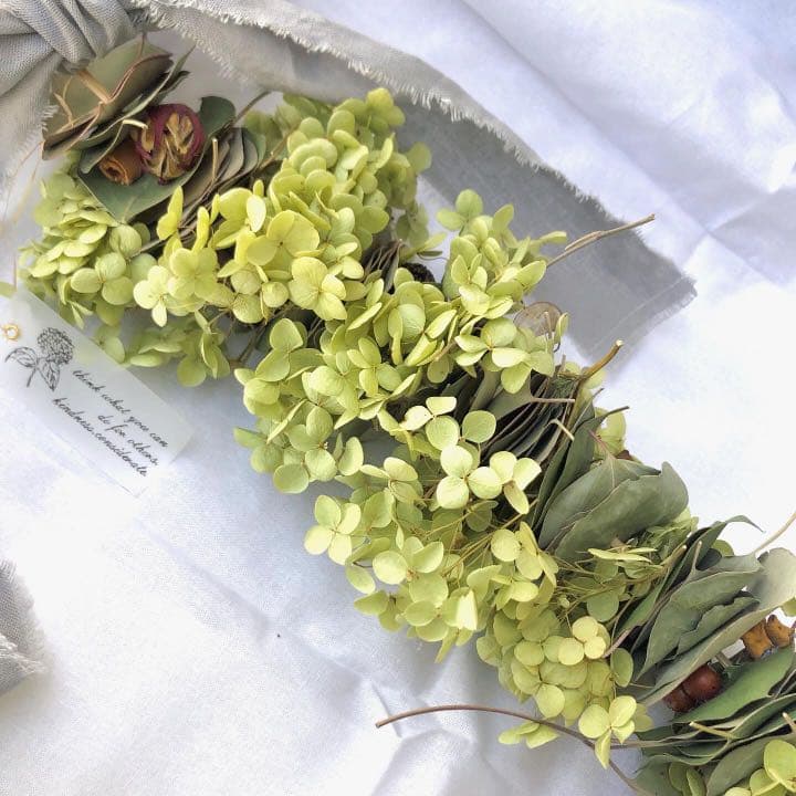 ユーカリ紫陽花木ノ実のガーランド　リース　スワッグ