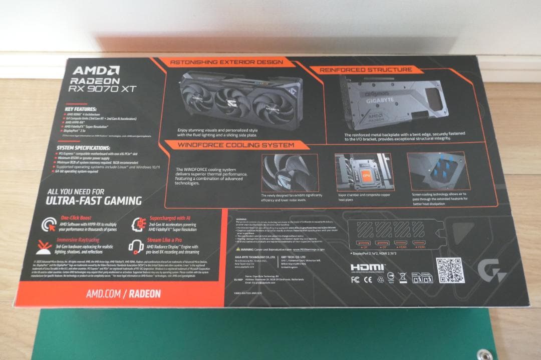 グラフィックボード・グラボ・ビデオカード GIGABYTE Radeon RX 9070XT Gaming OC 16GB