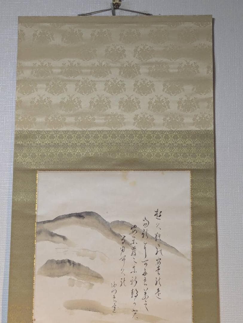 【真作】掛軸　山水僧図　静寂に佇む高僧の姿　山路を行く僧　水墨画掛軸　V3