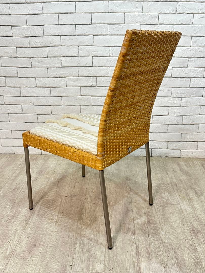 ①【東京23区配送無料】高級家具　ビンテージ　ラタン　椅子　チェア　カフェ　店舗