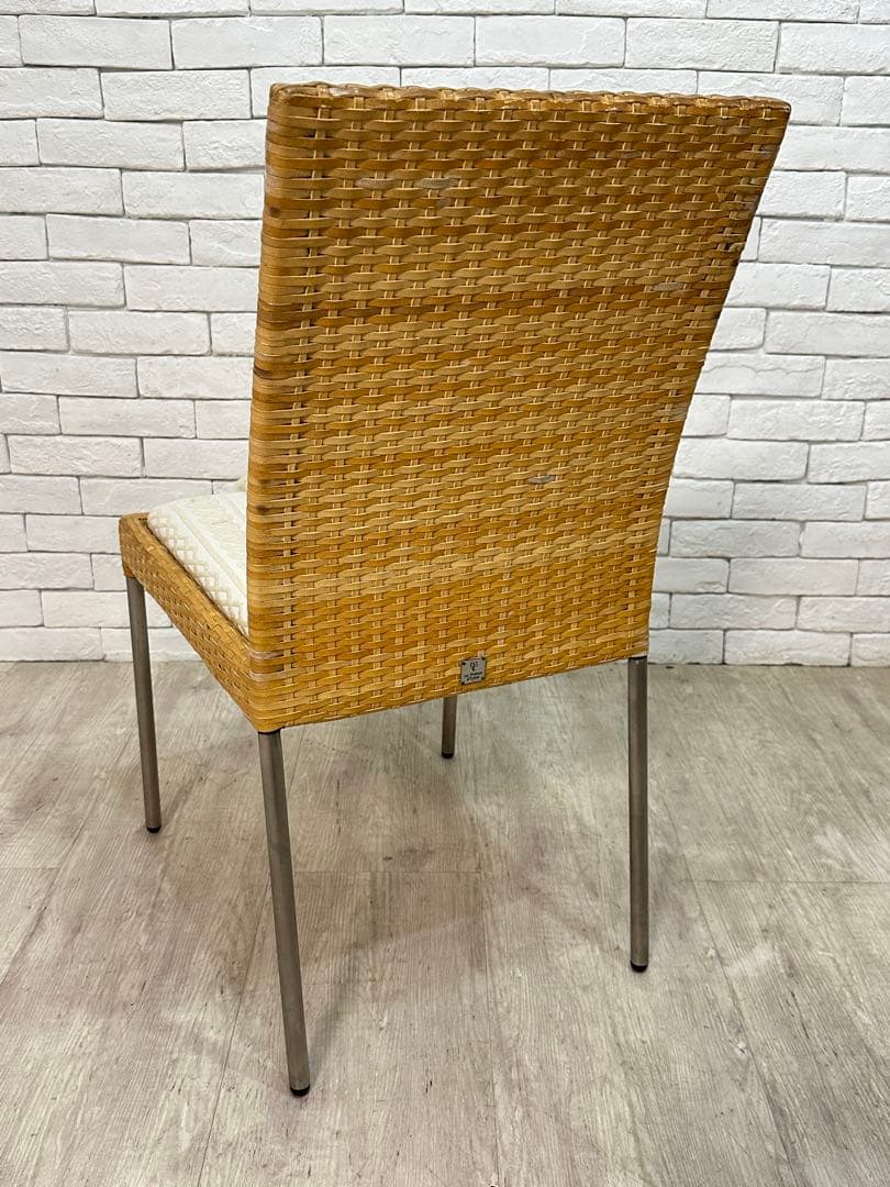 ①【東京23区配送無料】高級家具　ビンテージ　ラタン　椅子　チェア　カフェ　店舗