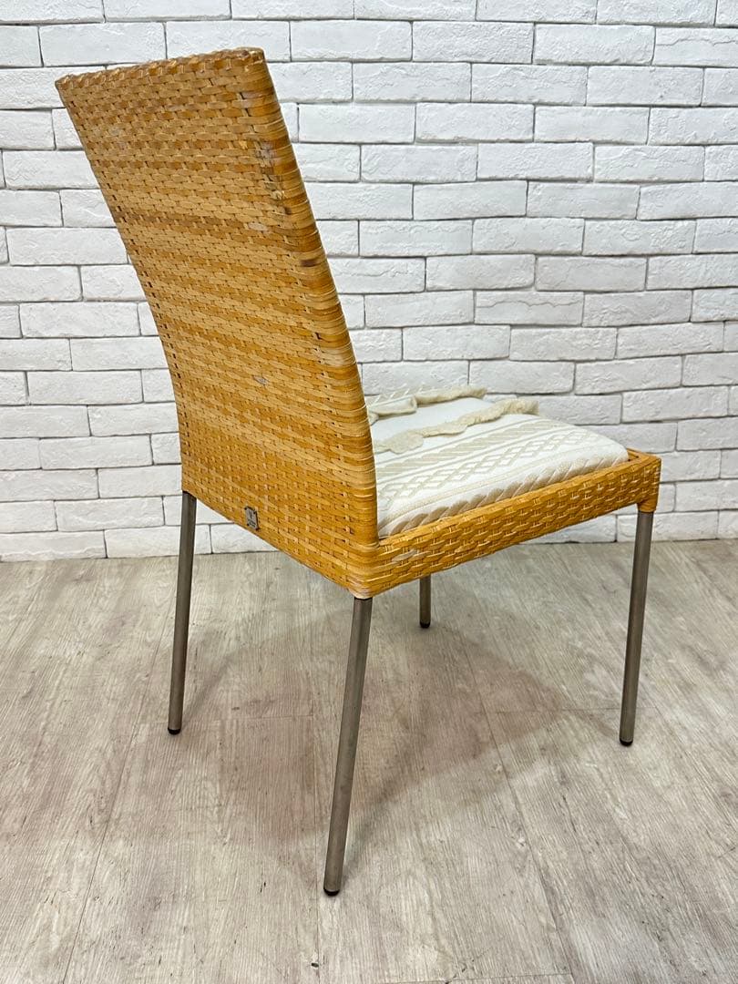 ①【東京23区配送無料】高級家具　ビンテージ　ラタン　椅子　チェア　カフェ　店舗